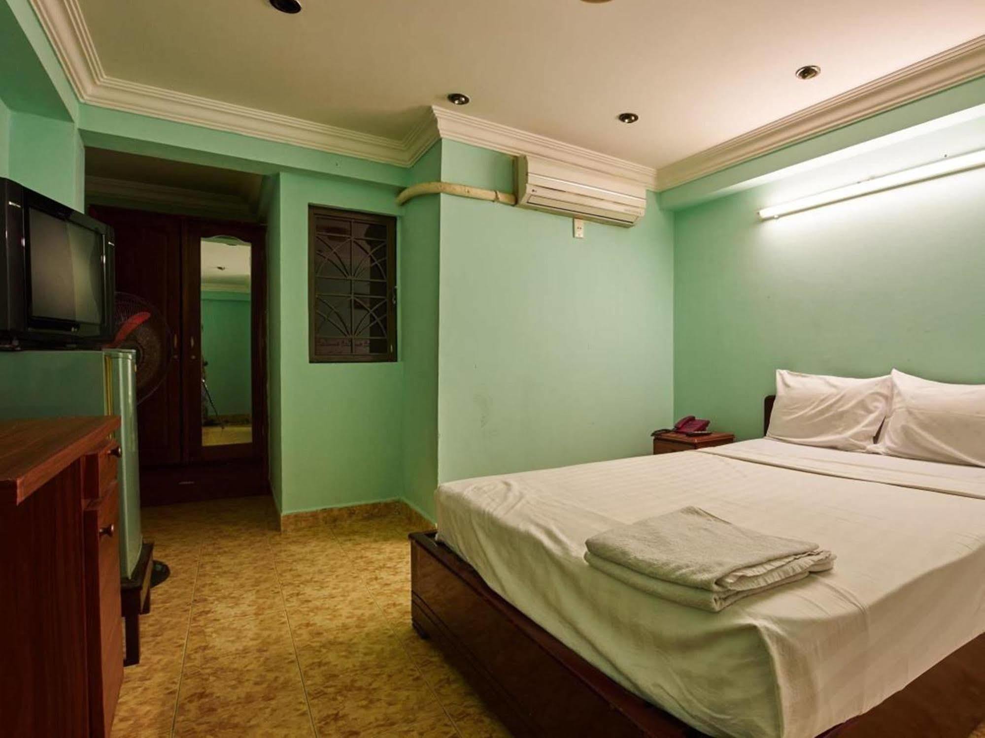 Ha Vy Hotel Ho Chi Minh Zewnętrze zdjęcie