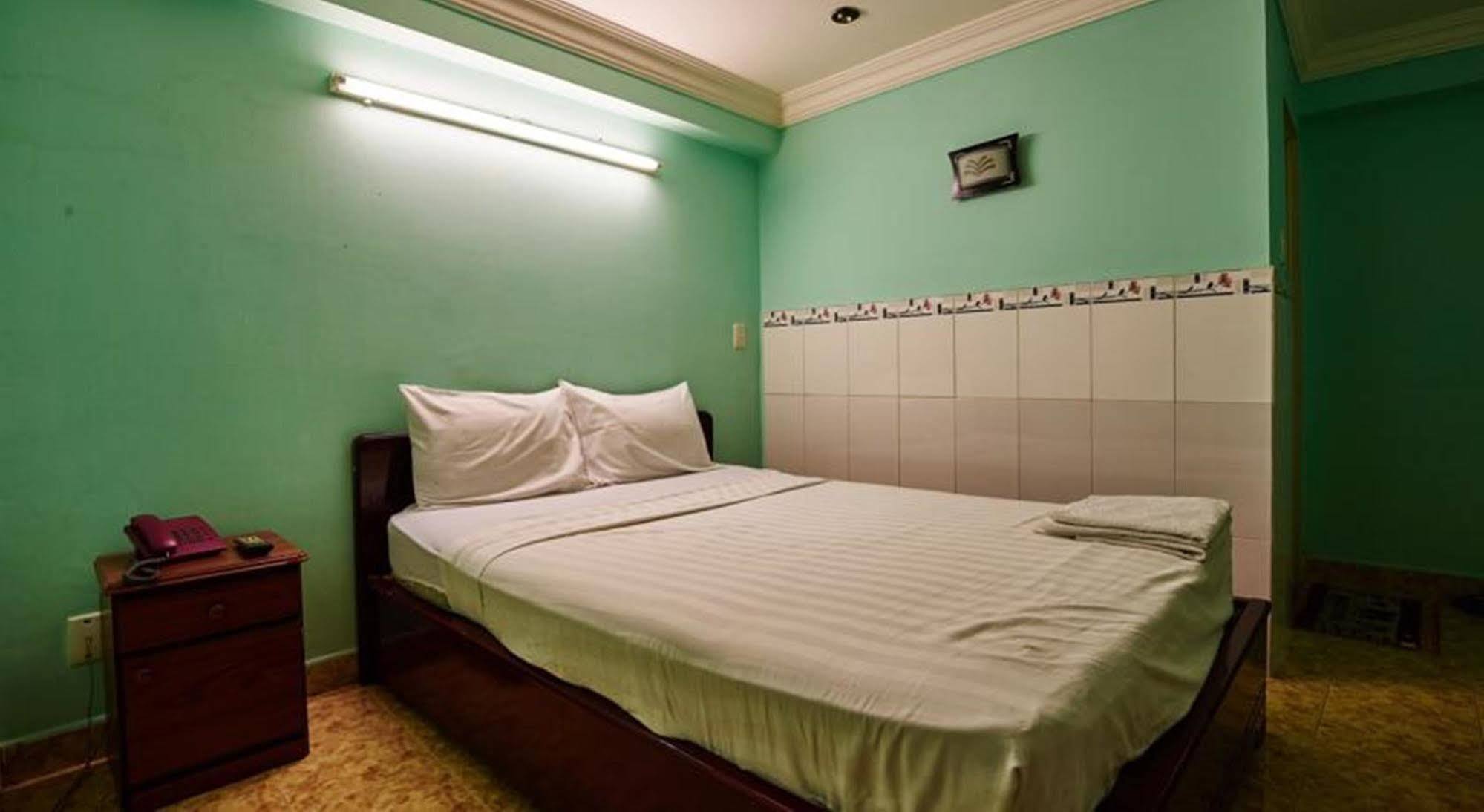 Ha Vy Hotel Ho Chi Minh Zewnętrze zdjęcie